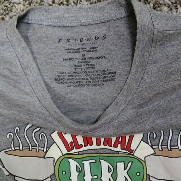 The Central Perk t-shirt Sz M - Picture 3 of 5